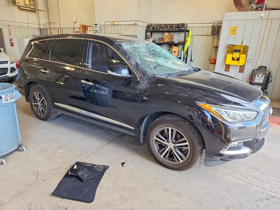 2019 INFINITI QX60 PURE  