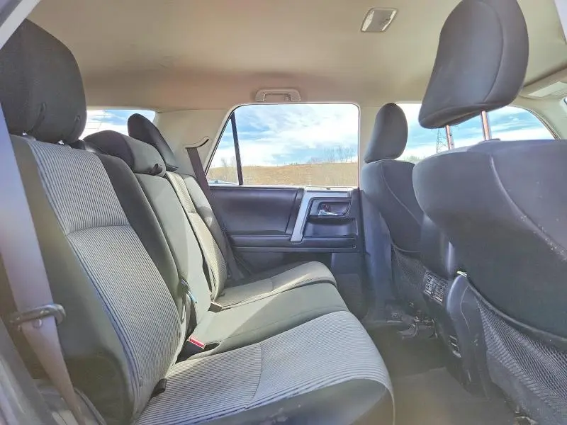 2016 TOYOTA 4RUNNER SR5  