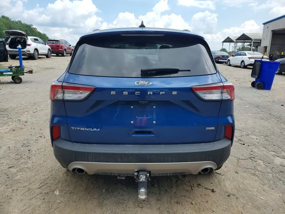 2022 FORD ESCAPE TITANIUM  