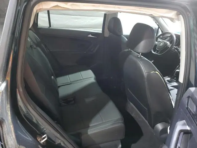 2018 VOLKSWAGEN TIGUAN SE