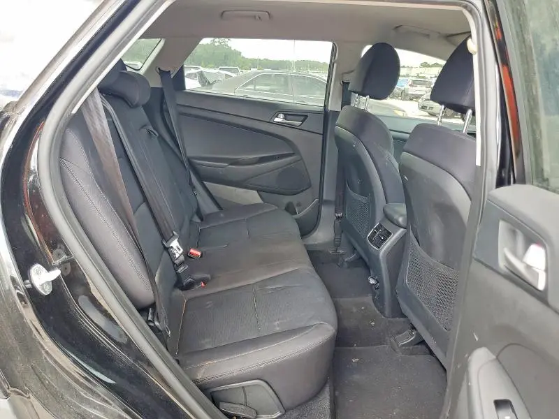 2019 HYUNDAI TUCSON SEL  