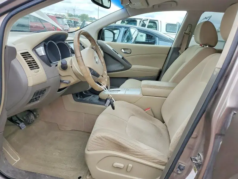 2010 NISSAN MURANO S  