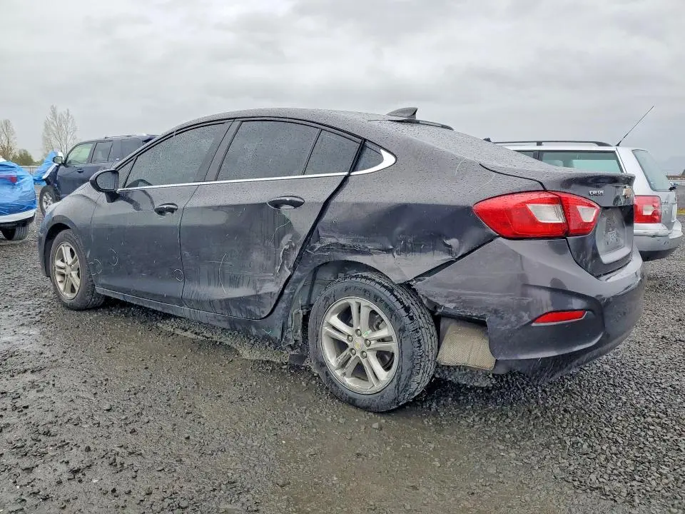 2017 CHEVROLET CRUZE LT  