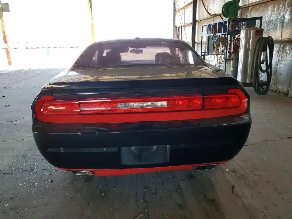 2014 DODGE CHALLENGER SXT  