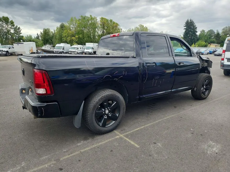 2014 RAM 1500 ST  
