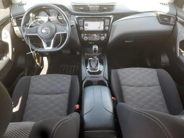 2017 NISSAN ROGUE SPORT S  
