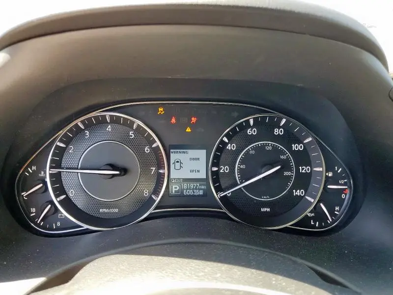 2020 NISSAN ARMADA SV  