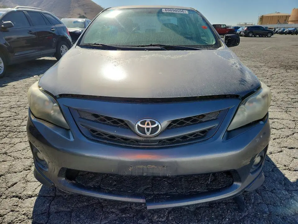 2013 TOYOTA COROLLA S  