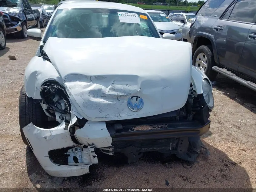 2015 VOLKSWAGEN BEETLE 1.8T CLASSIC