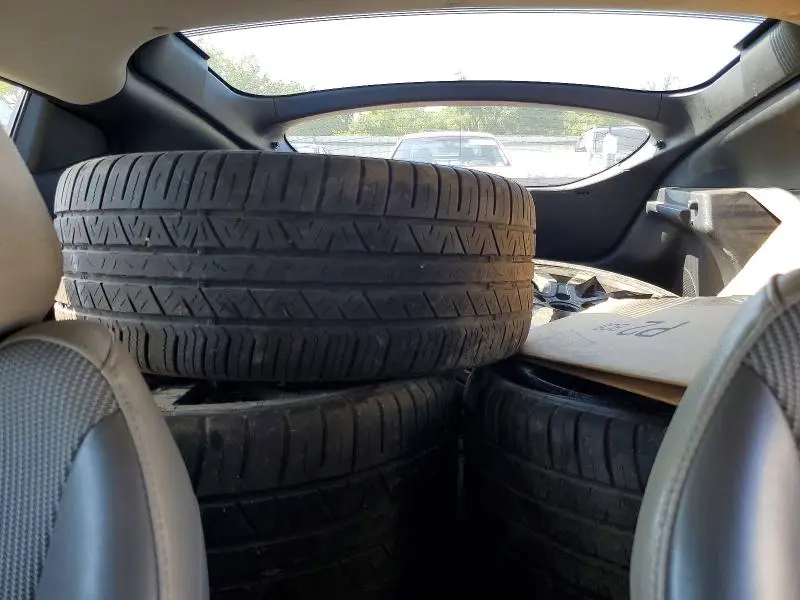 2013 HYUNDAI VELOSTER BASE  
