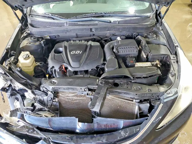 2011 HYUNDAI SONATA GLS  