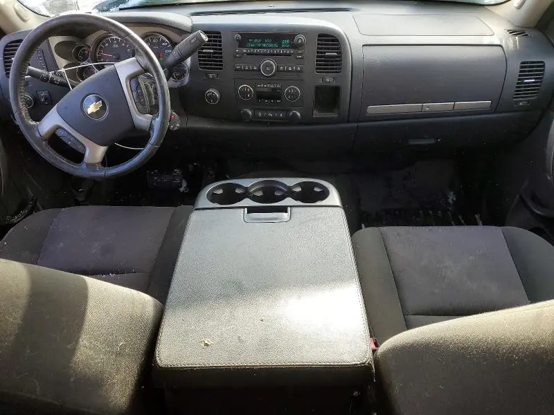 2011 CHEVROLET SILVERADO K1500 LT  