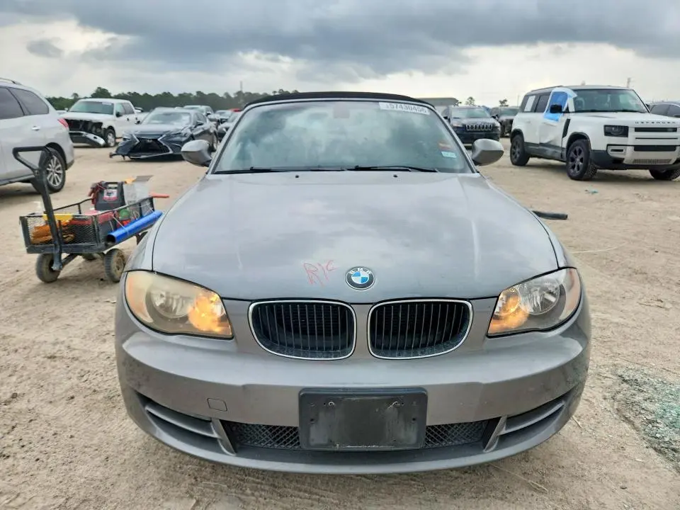 2011 BMW 128 I  