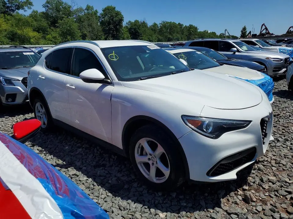 2019 ALFA ROMEO STELVIO   