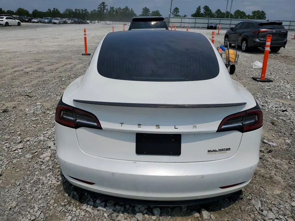 2019 TESLA MODEL 3   