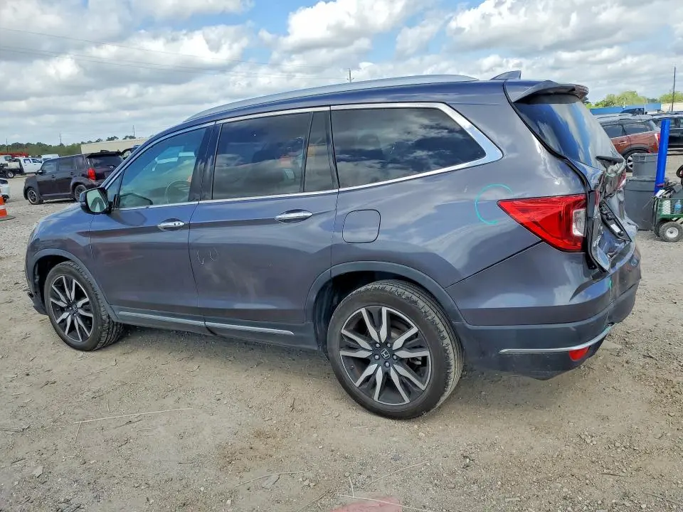 2021 HONDA PILOT TOURING  
