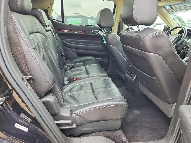 2019 LINCOLN MKT   
