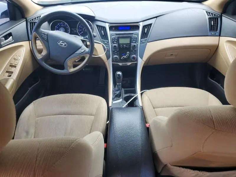 2011 HYUNDAI SONATA GLS  