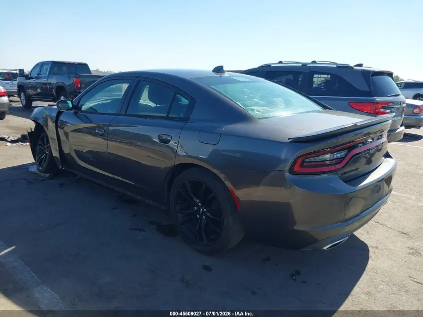 2017 DODGE CHARGER SXT RWD