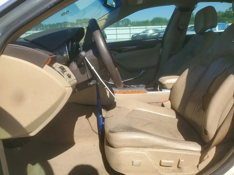 2010 CADILLAC CTS LUXURY COLLECTION  