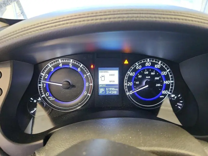2016 INFINITI QX50 BASE  