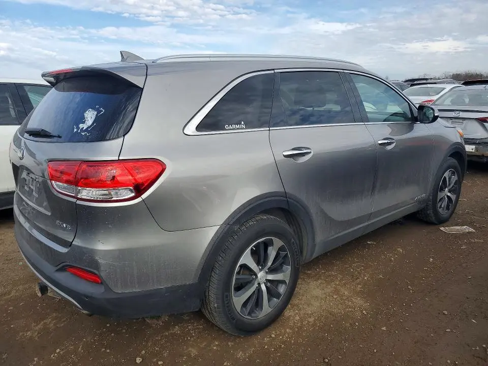 2017 KIA SORENTO EX V6  