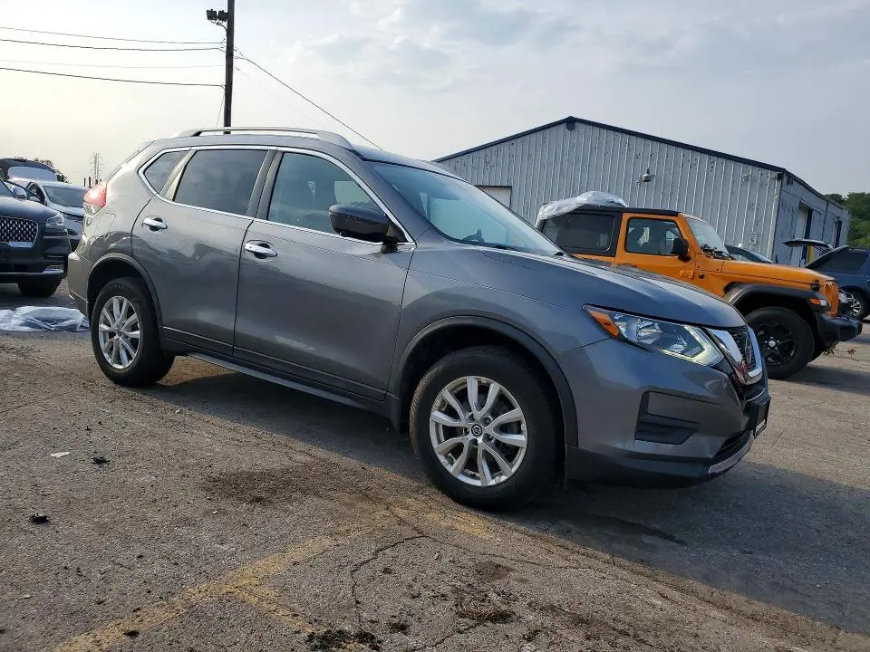 2018 NISSAN ROGUE SV  
