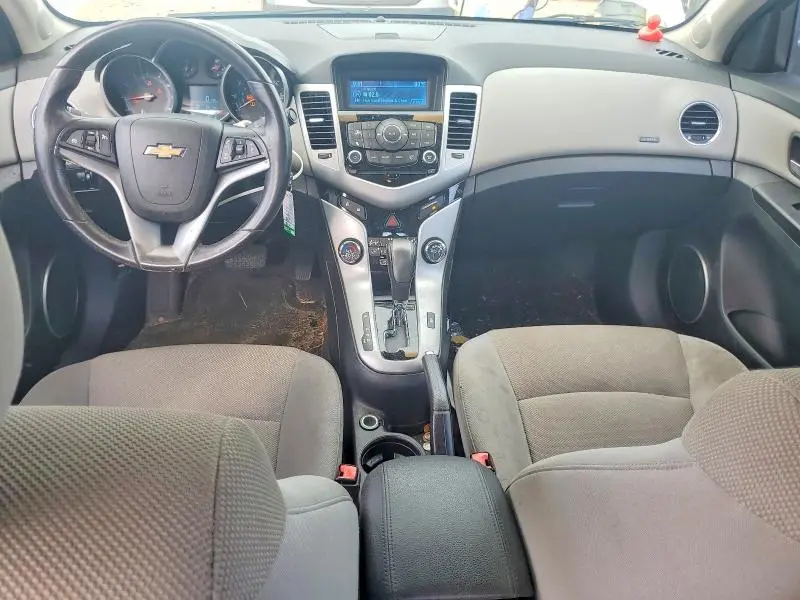 2012 CHEVROLET CRUZE LT  