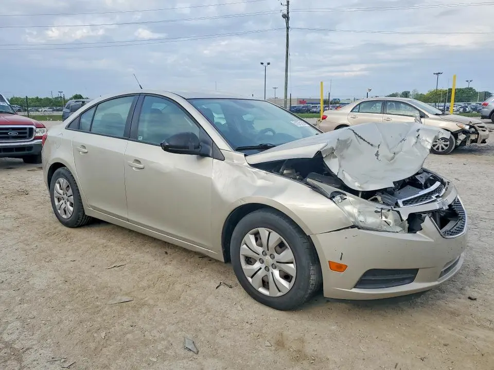 2013 CHEVROLET CRUZE LS  