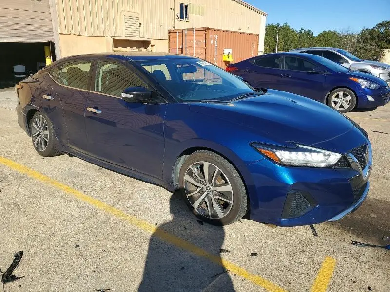 2019 NISSAN MAXIMA S  