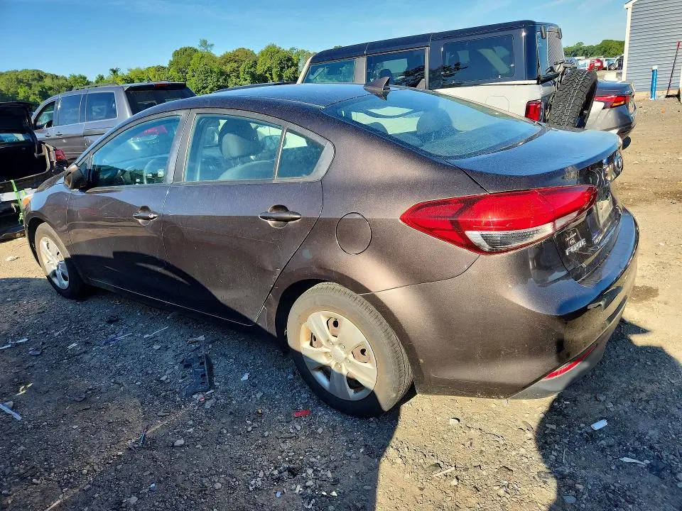 2018 KIA FORTE LX  