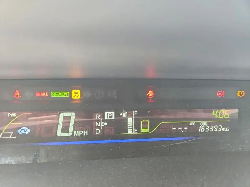2012 TOYOTA PRIUS V THREE  