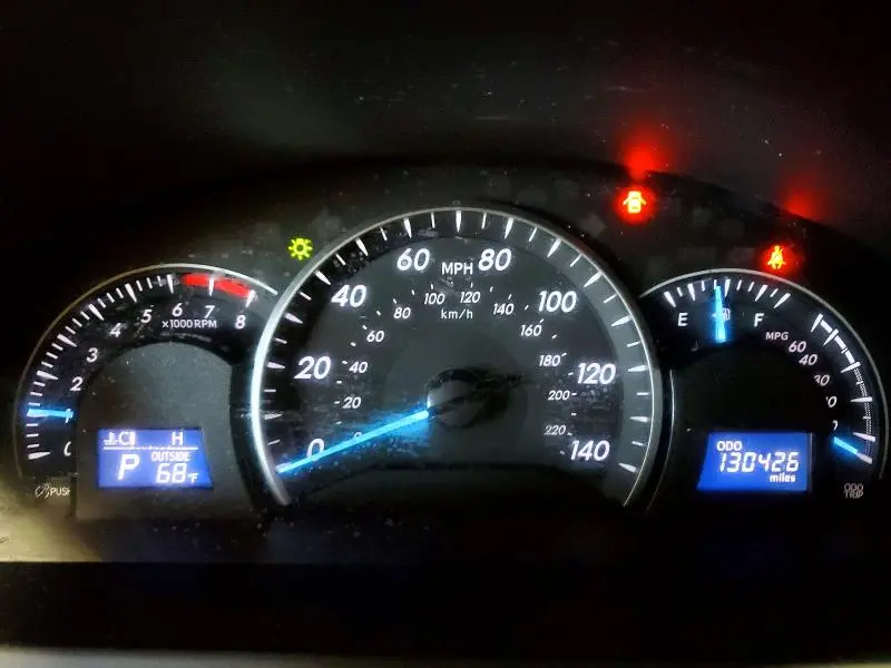 2013 TOYOTA CAMRY LE  
