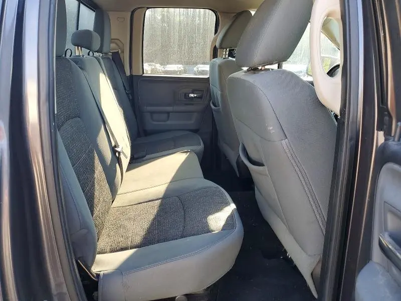 2014 RAM 1500 SLT  