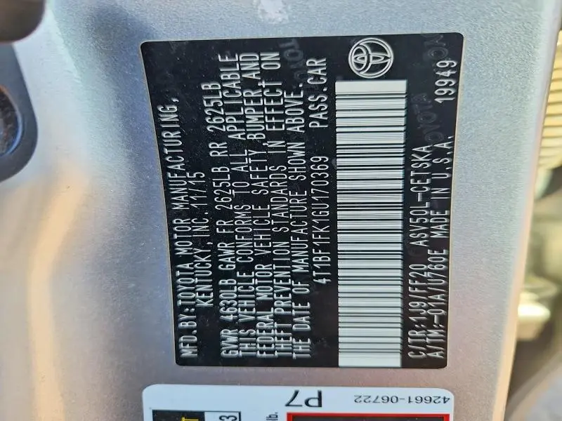 2016 TOYOTA CAMRY LE  