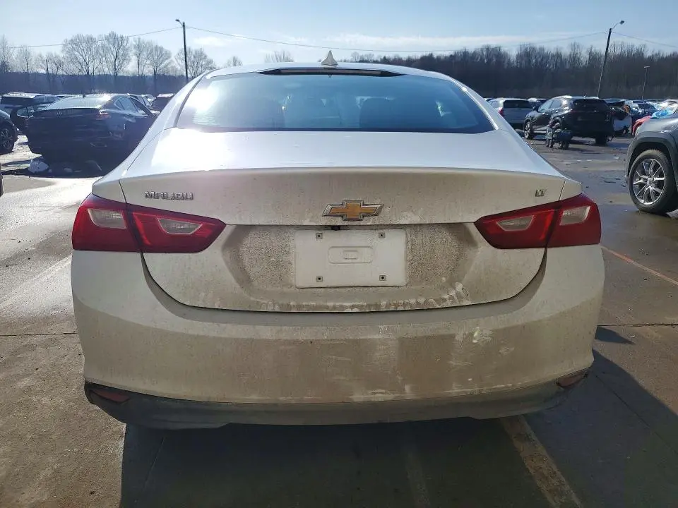 2017 CHEVROLET MALIBU LT  