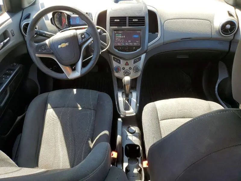 2016 CHEVROLET SONIC LT  