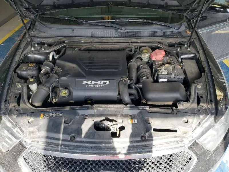 2013 FORD TAURUS SHO  