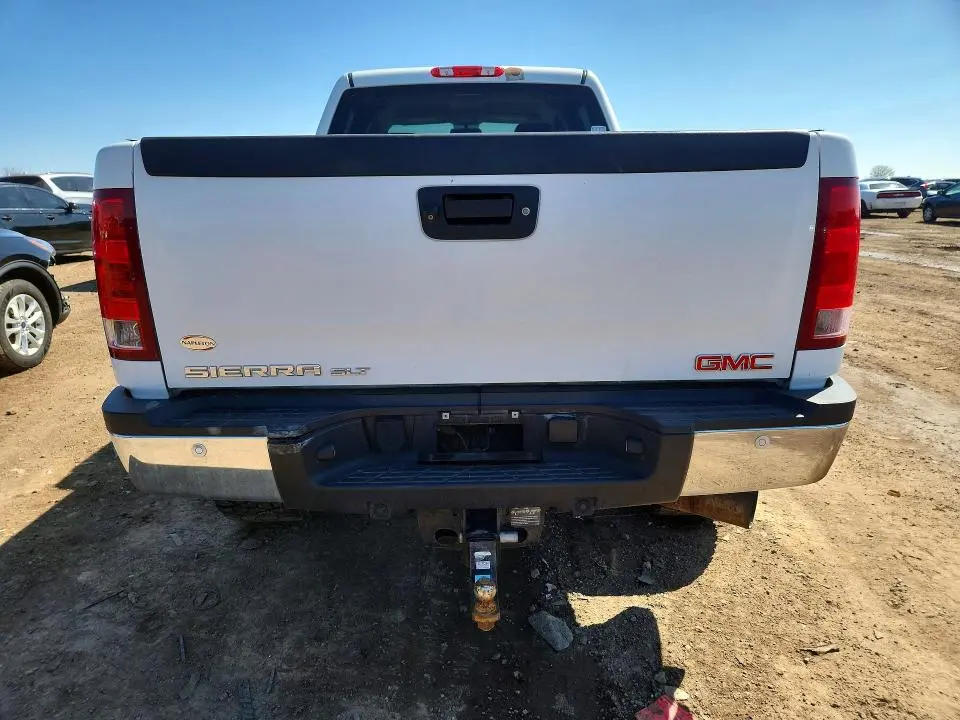 2013 GMC SIERRA K2500 SLT  