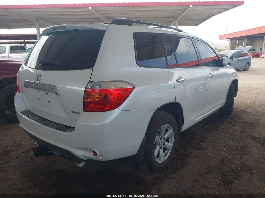 2010 TOYOTA HIGHLANDER SE V6