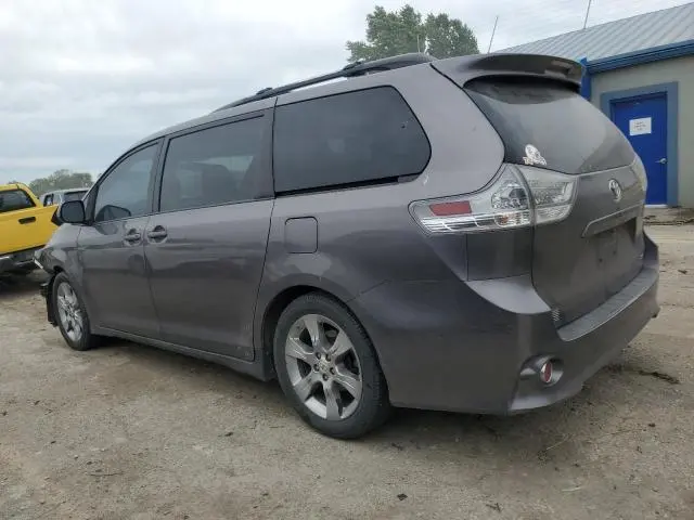 2011 TOYOTA SIENNA SPORT  