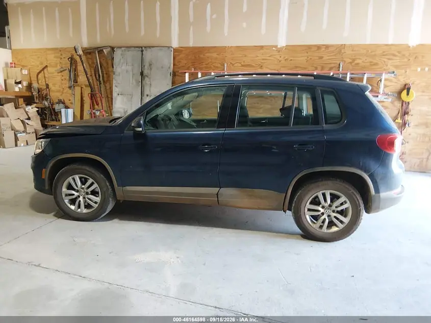 2015 VOLKSWAGEN TIGUAN S