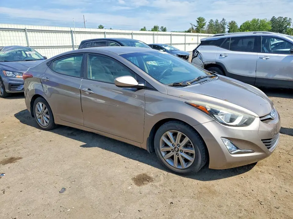 2015 HYUNDAI ELANTRA SE  
