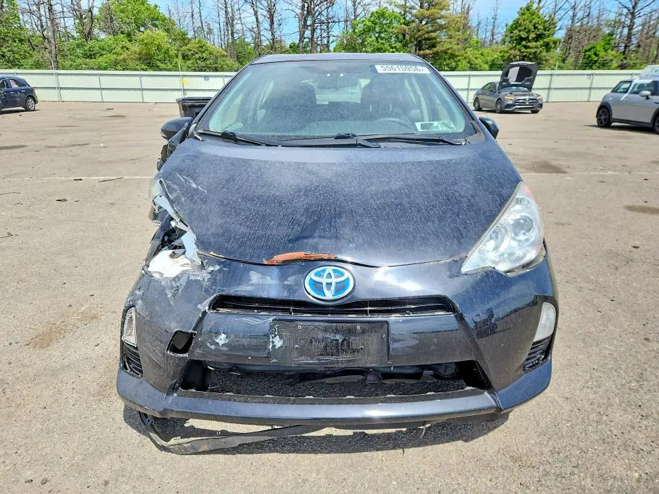 2014 TOYOTA PRIUS C THREE  