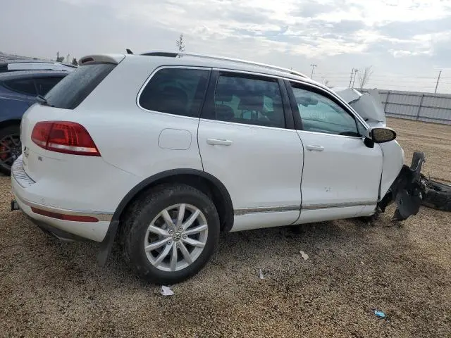 2016 VOLKSWAGEN TOUAREG SPORT  