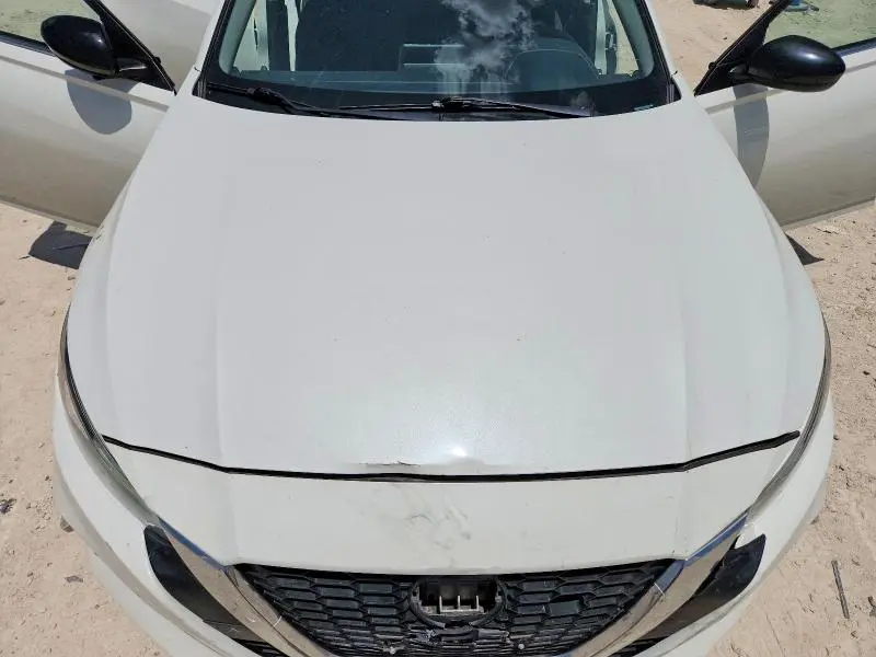 2022 NISSAN ALTIMA SV  