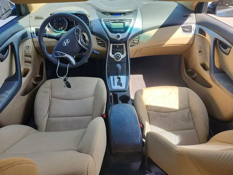2011 HYUNDAI ELANTRA GLS  
