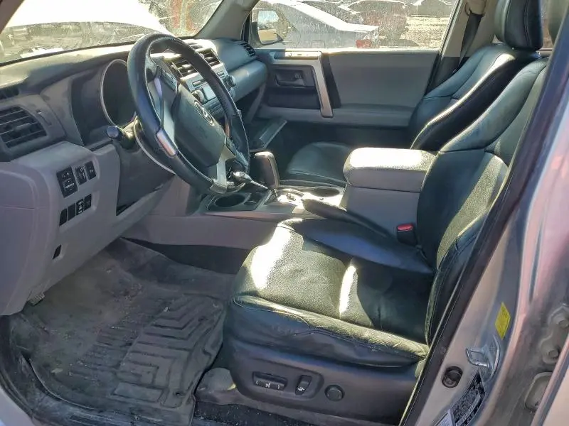 2010 TOYOTA 4RUNNER SR5  