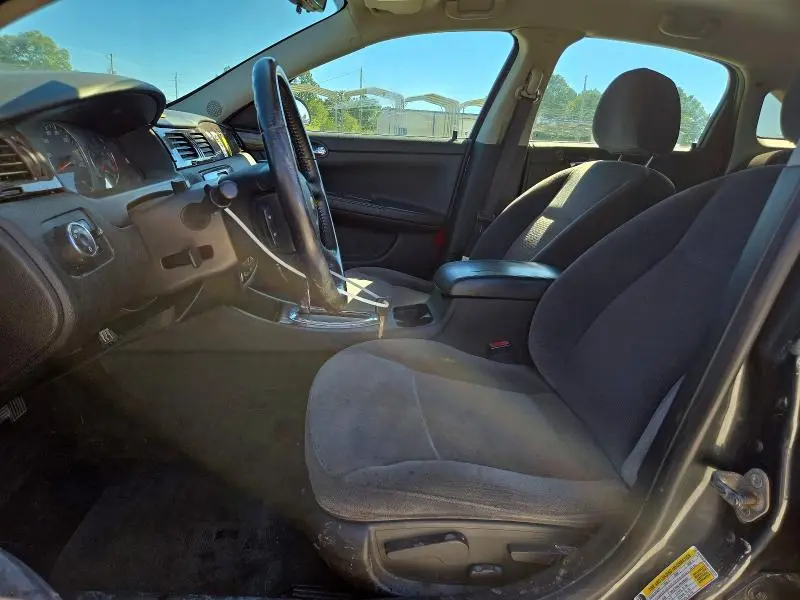 2013 CHEVROLET IMPALA LT  