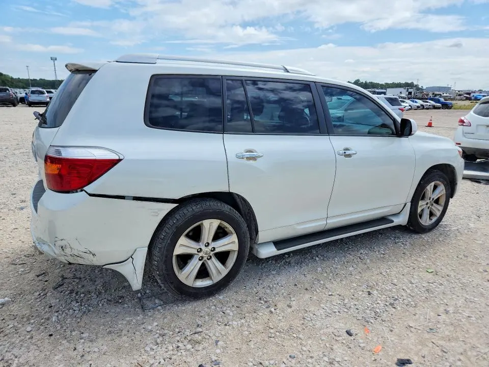 2010 TOYOTA HIGHLANDER LIMITED  